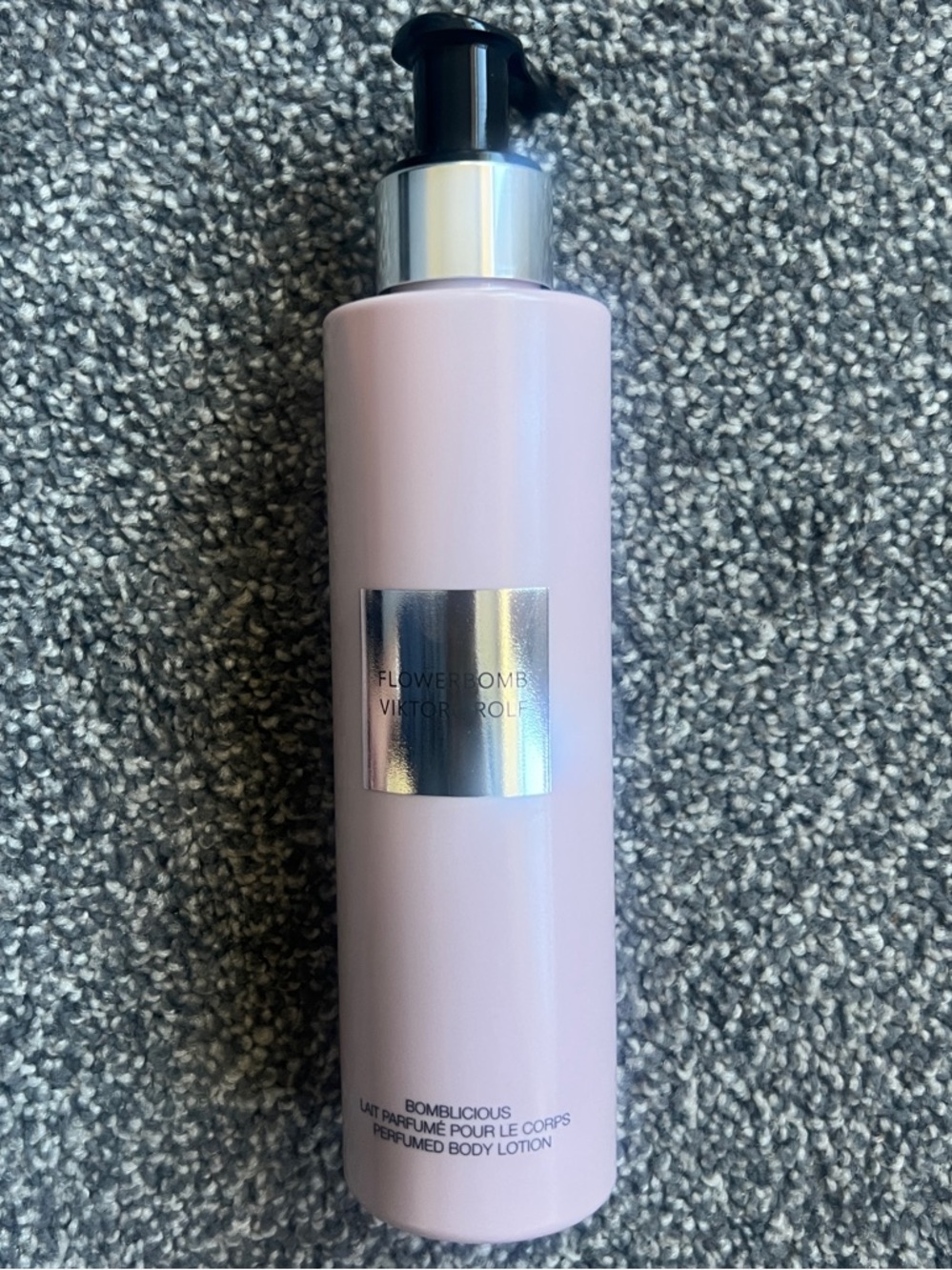 Viktor & Rolf Flowerbomb Bomblicious Body Lotion 200 mL ✨ BRAND NEW